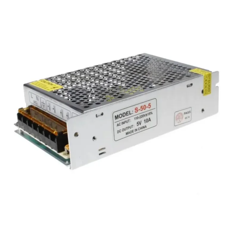 Fuente Salida 5V DC 10A / Entrada 110/220 AC